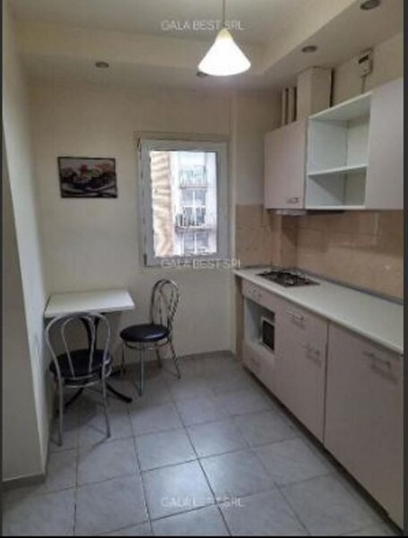 Calea Victoriei, Piata Natiunile Unite, blocul Turn, apart. 2 camere ,et3