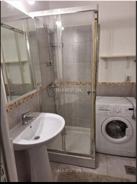 Calea Victoriei, Piata Natiunile Unite, blocul Turn, apart. 2 camere ,et3